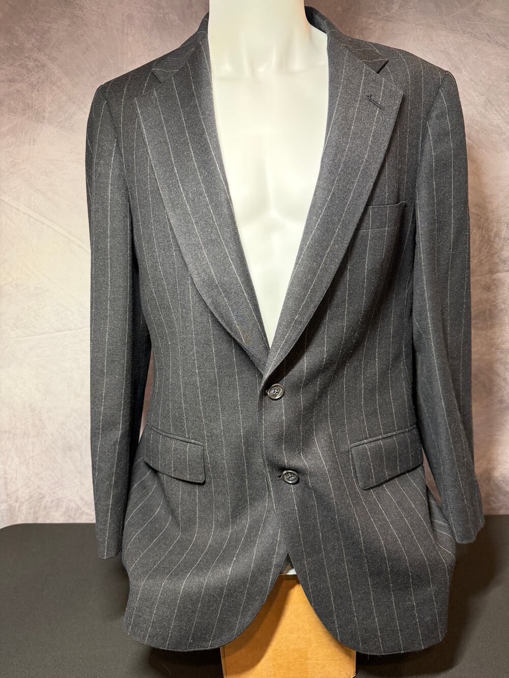 Patrick James Mens 2 Piece Suit Gray Chalk Stripe Wool Made USA Flaw